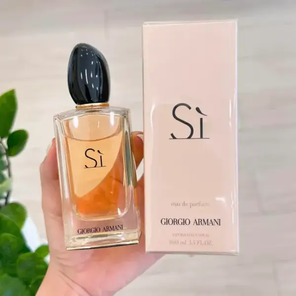 Giorgio Armani SI EDP – 100ml